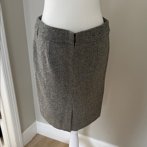 Classic Gray Women's Skirt Banana Republic - Picture 3 of 4
